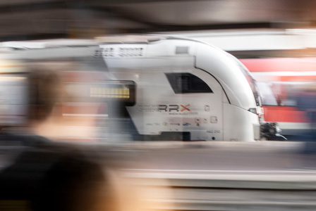 Ein Rhein-Ruhr-Express in Bewegung
